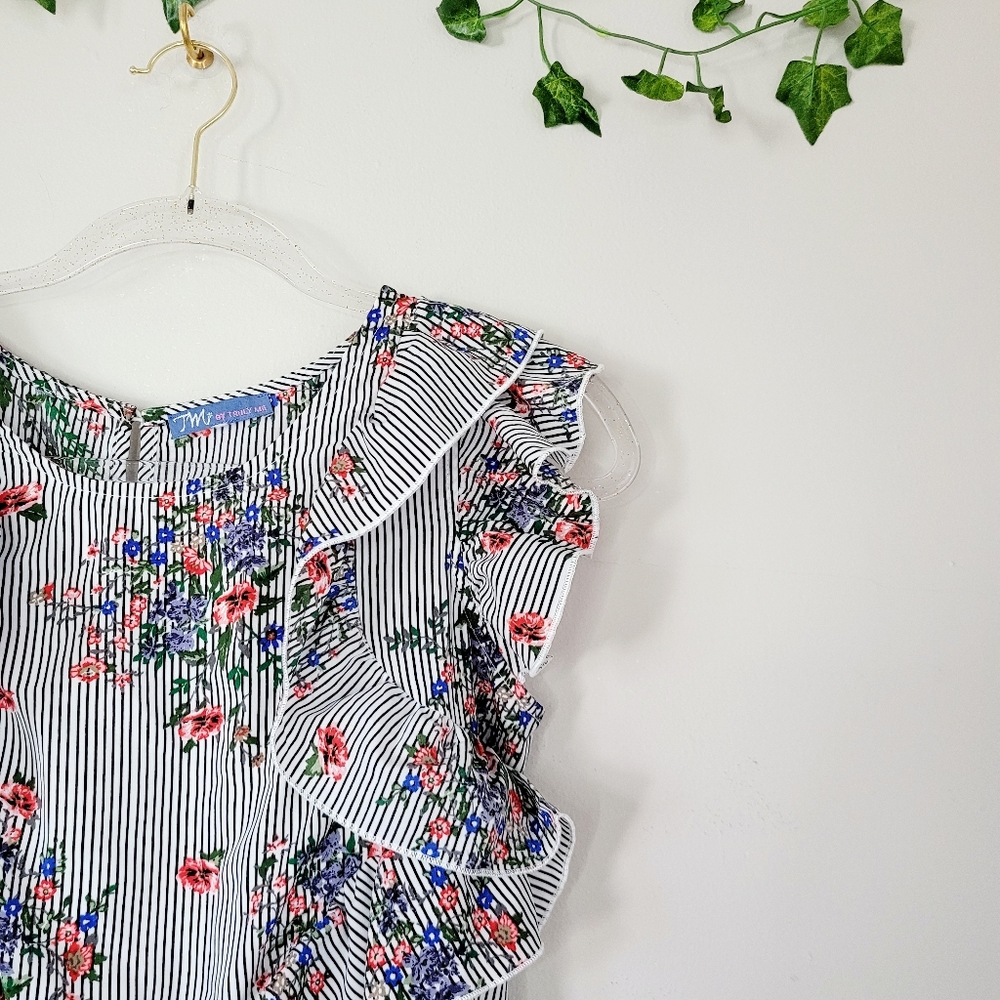 ROMPER STRIPE FLOWY FLORAL NEW - Picture 6 of 8